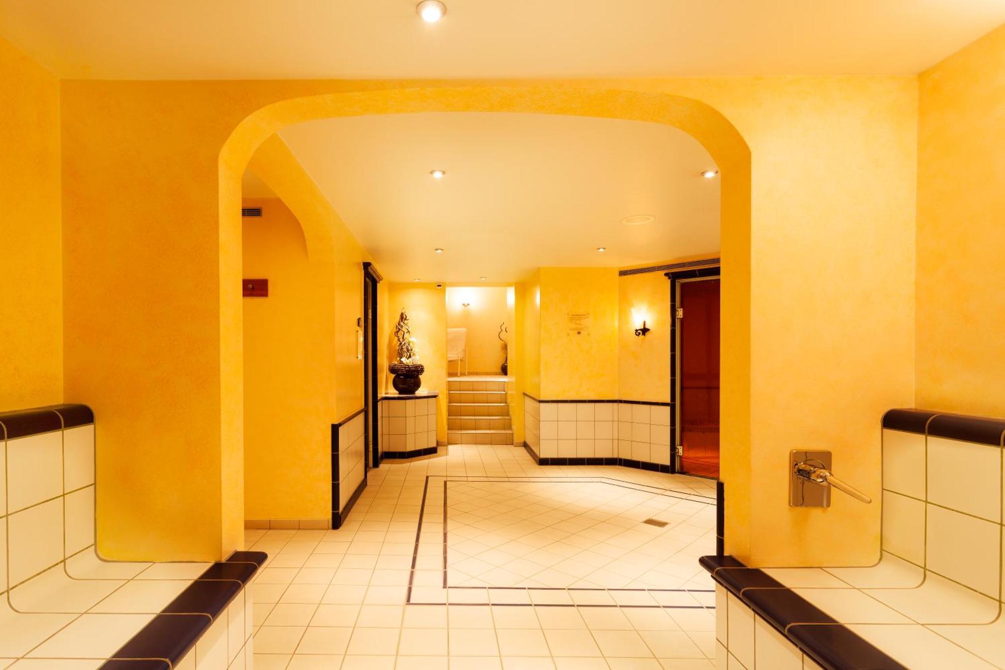 Sporthotel Wildstrubel Lenk im Simmental Exterior foto